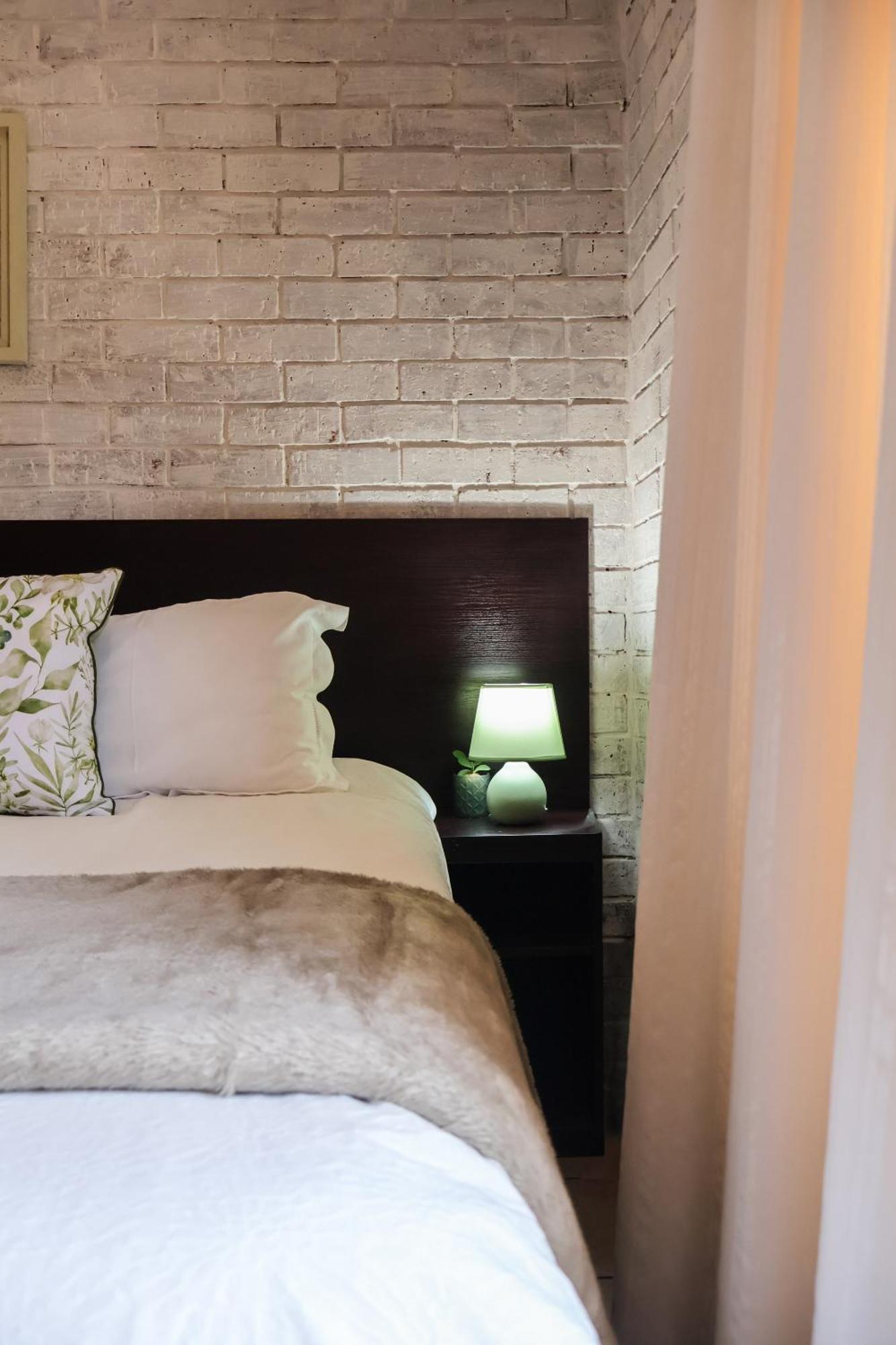 Bed and Breakfast Rooiberg View Кларенс Экстерьер фото